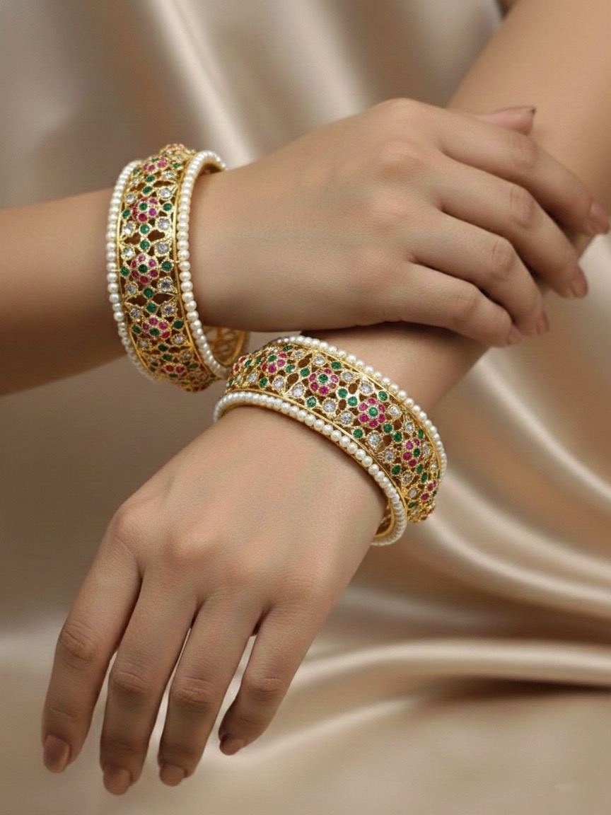 Suhana bangles(red green)