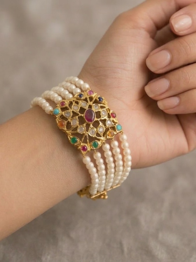 Mehrunisa bracelet(multicolour)